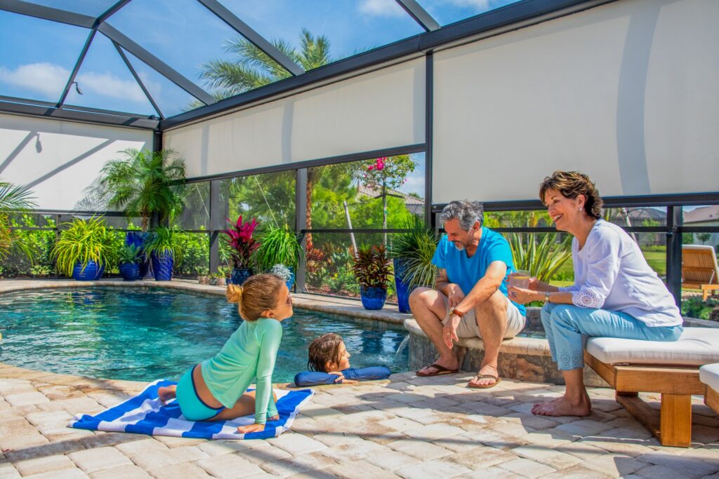 How to Choose the Best Motorized Screen or Awning for Your Outdoor Space in Northeast Florida